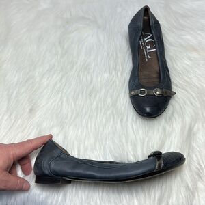AGL Attilio Giusti Leombruni Navy Leather Cap Toe Flats Sz 37.5/US 7.5